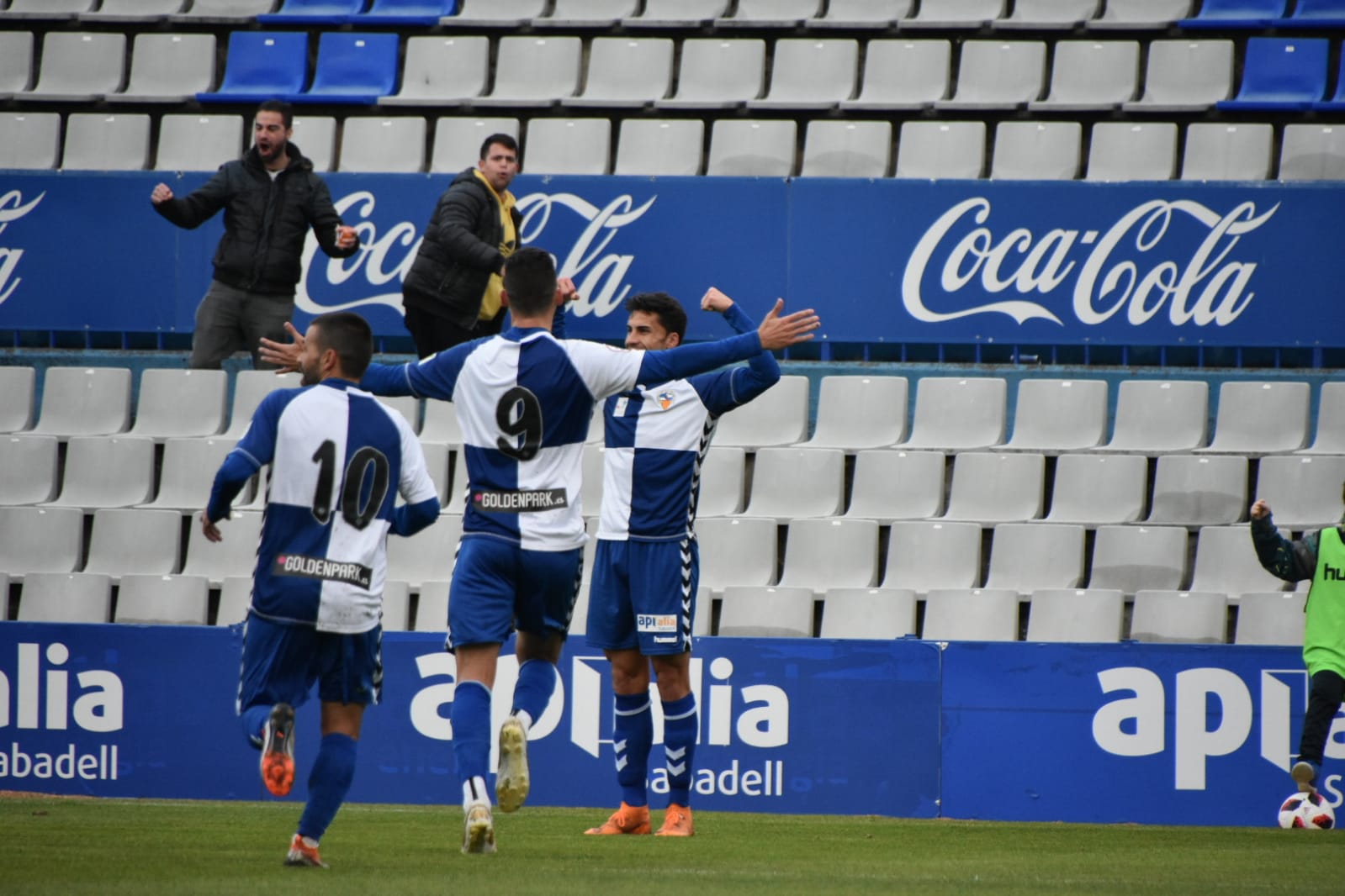 Los Tres Puntos Vuelven A La Nova Creu Alta Web Oficial Ce Sabadell Fc